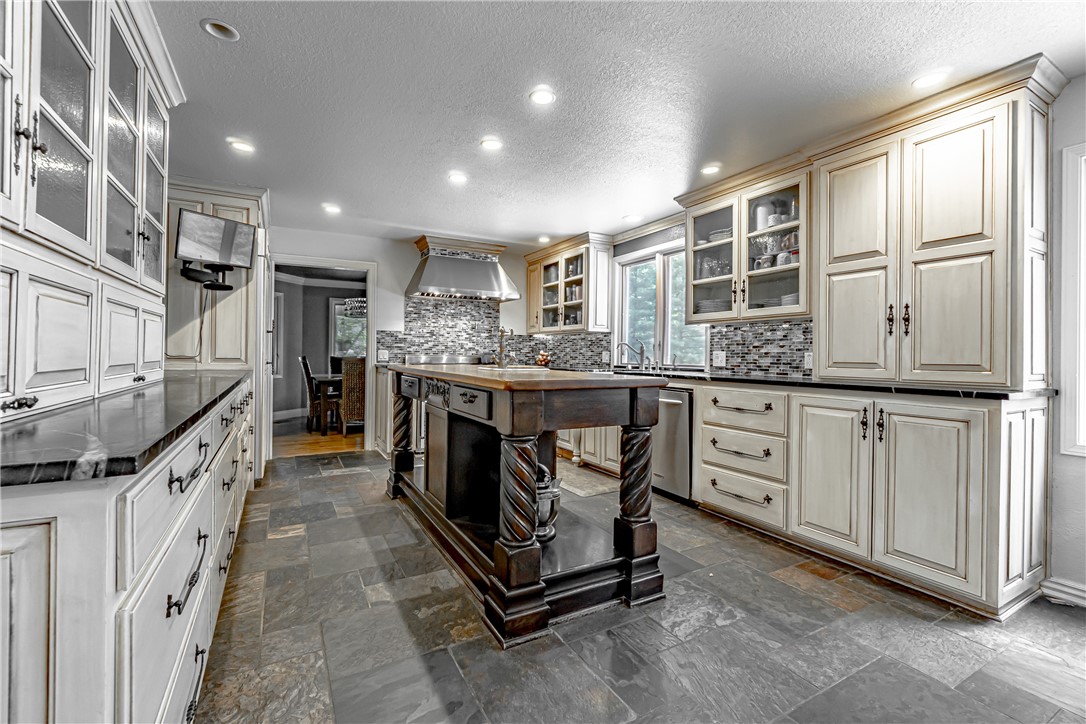 Twin Lake Estates - Residential