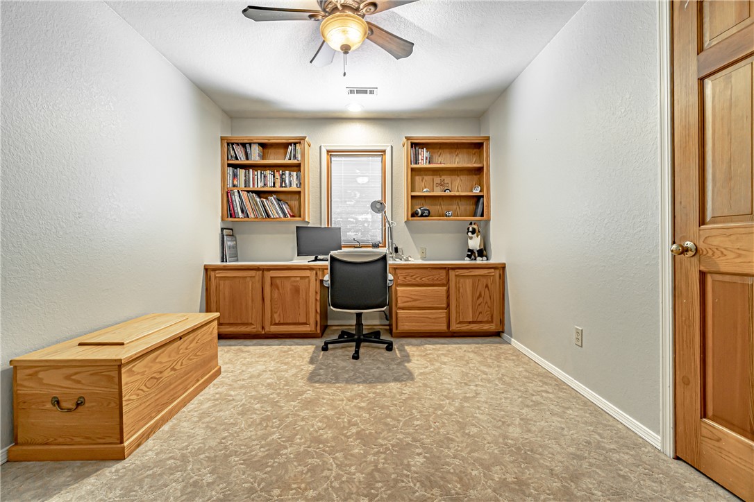 Twin Lake Estates - Residential