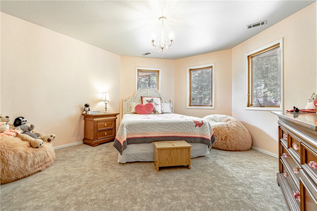 Twin Lake Estates - Residential