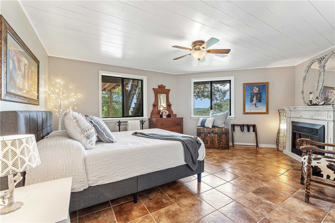 36-21-28-RURAL - Residential