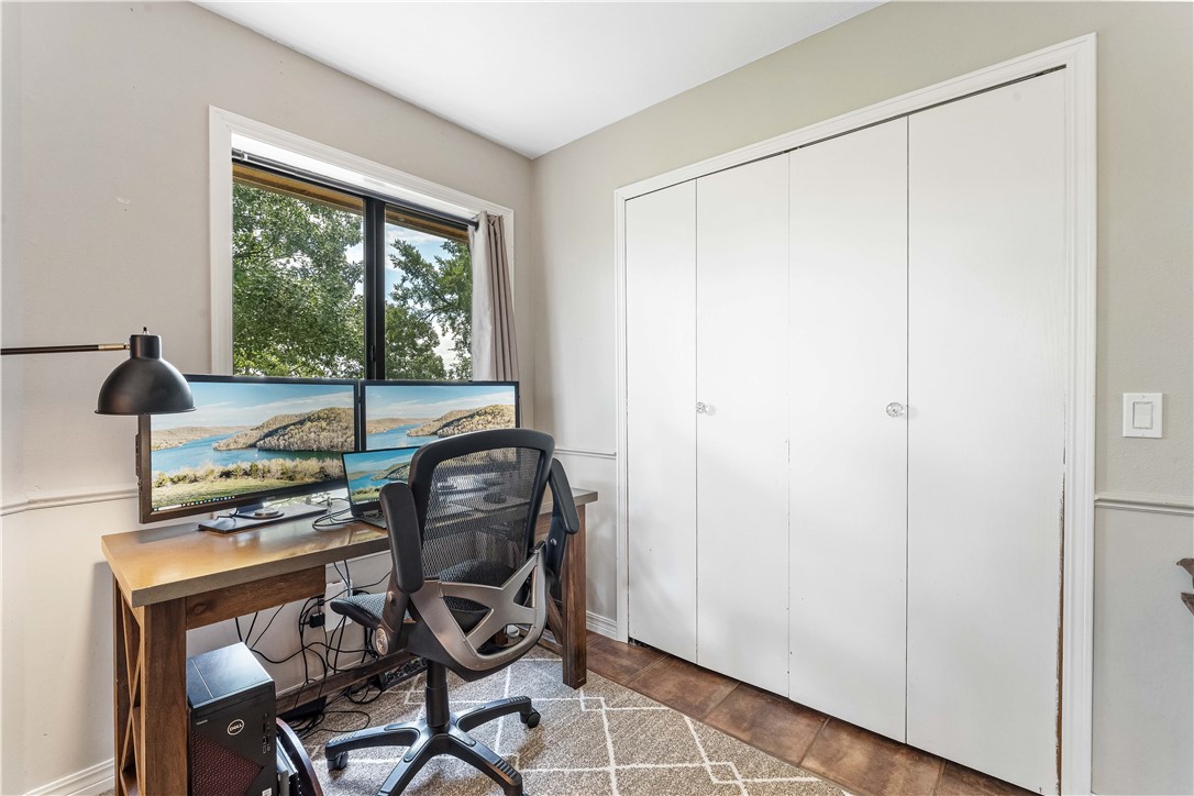 36-21-28-RURAL - Residential