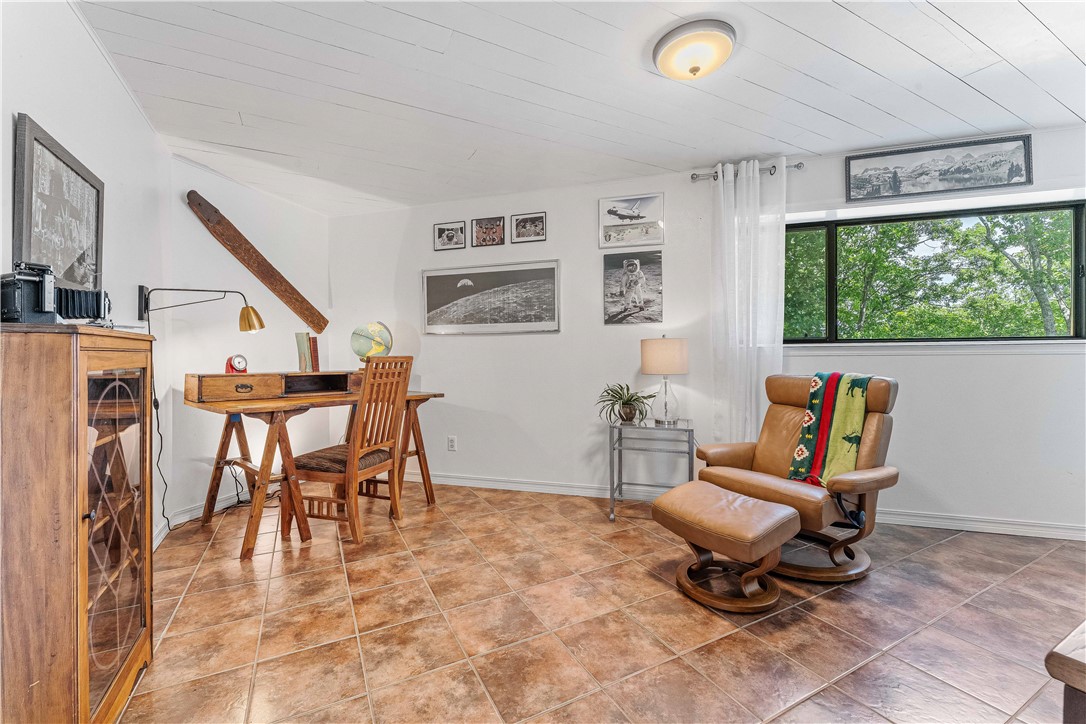 36-21-28-RURAL - Residential