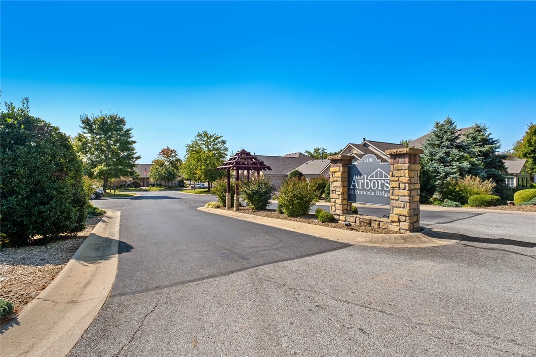 Arbors At Pinnacle Ridge HPR - Residential
