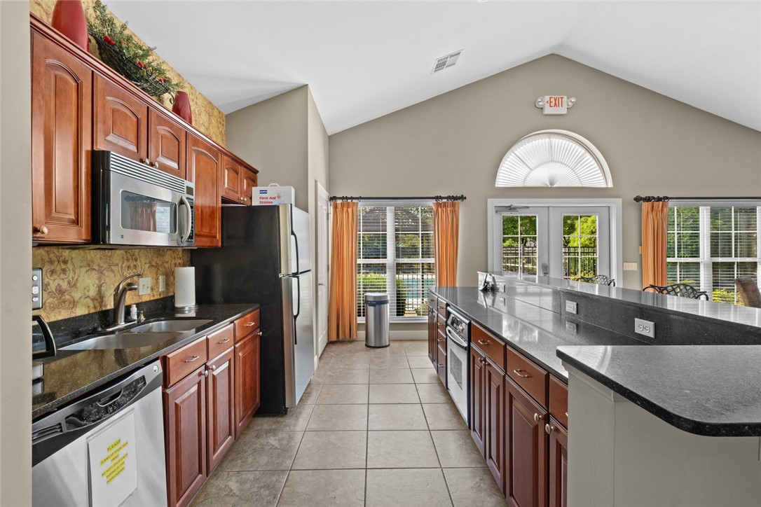 Arbors At Pinnacle Ridge HPR - Residential