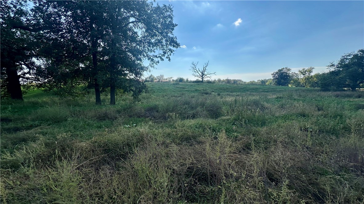 Deer Valley, Tontitown - Land