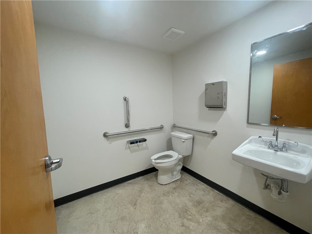 Railroad Addition - Commercial Lease