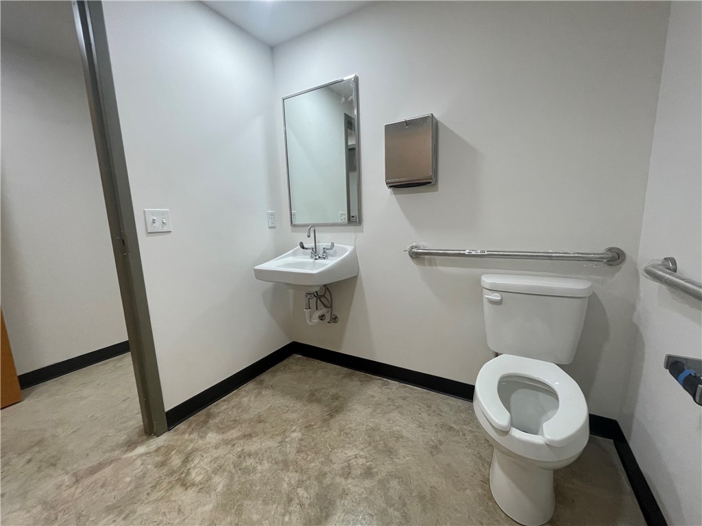 Railroad Addition - Commercial Lease