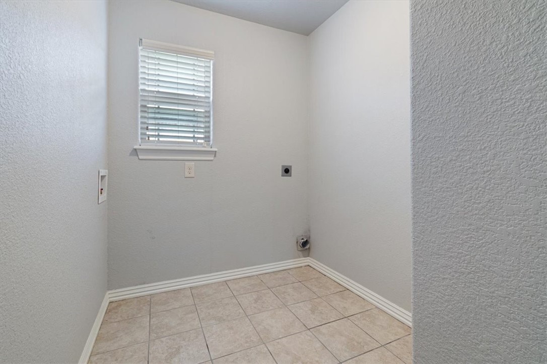 Bellview Residence Add Ph 2 Rogers - Residential Lease