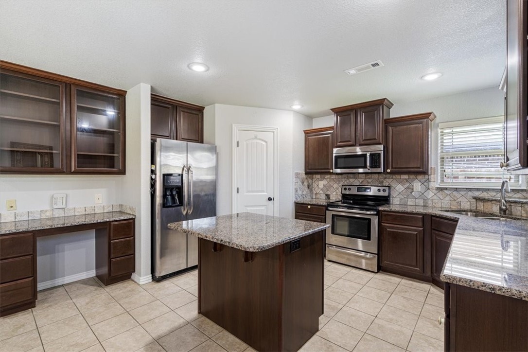 Bellview Residence Add Ph 2 Rogers - Residential Lease