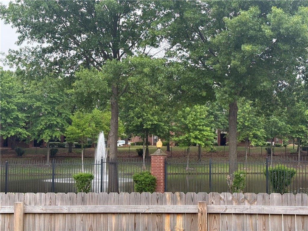 Green Side Place - Residential