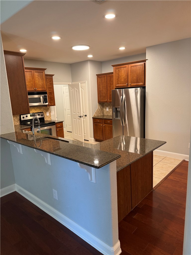 Green Side Place - Residential