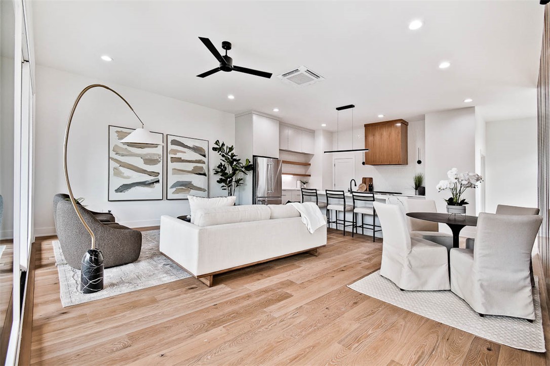 9TH & A HORIZONTAL PROPERTY REGIME-BENTO - Residential Lease