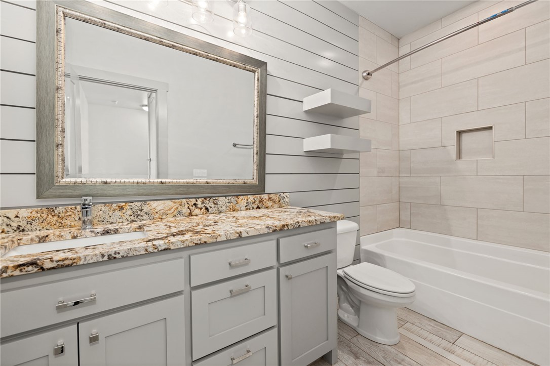 District, The Bentonville - Residential