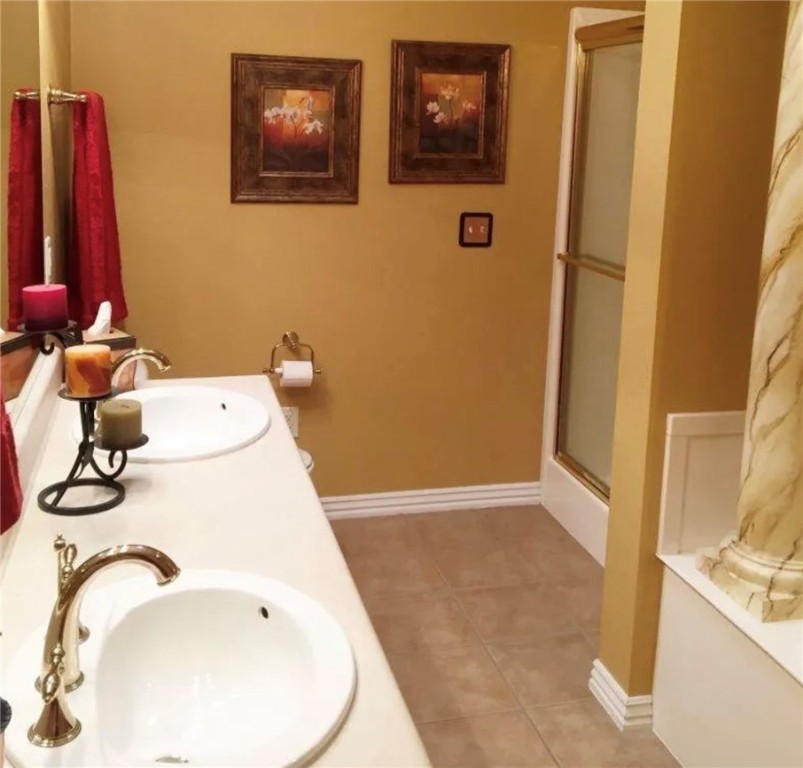 Carriage Square Sub Bentonville - Residential