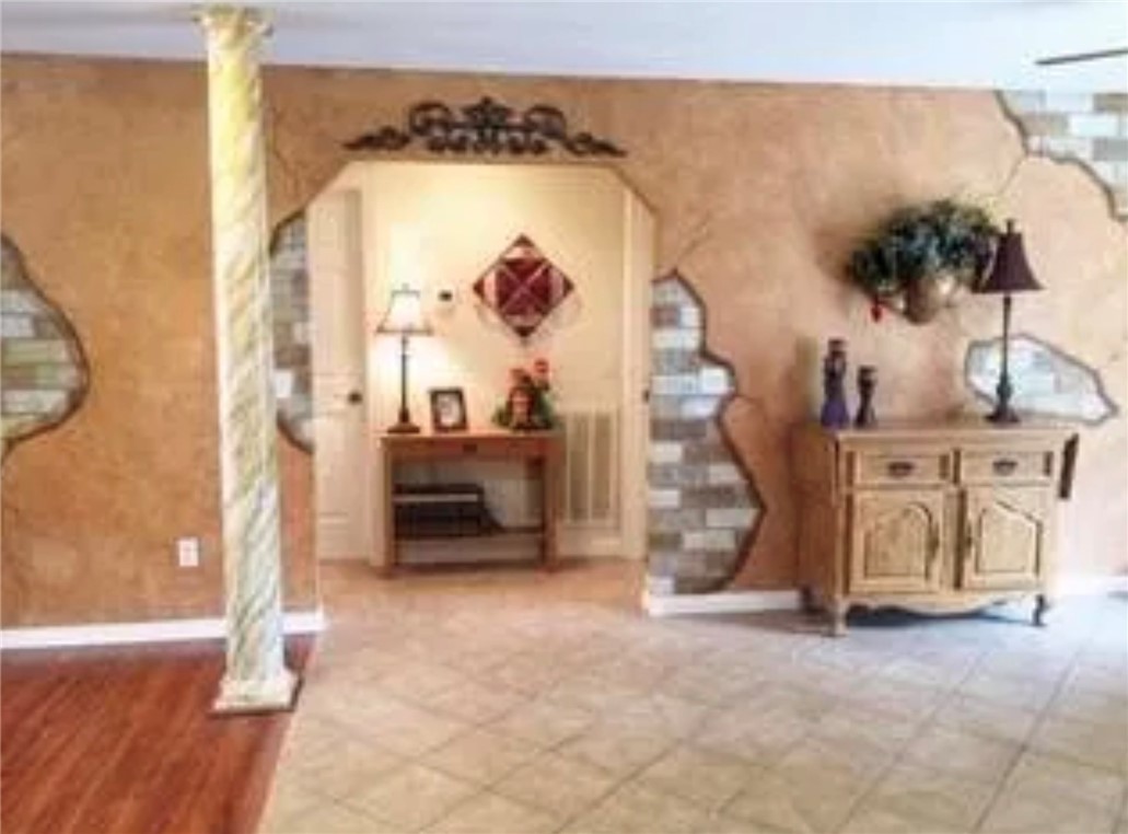 Carriage Square Sub Bentonville - Residential