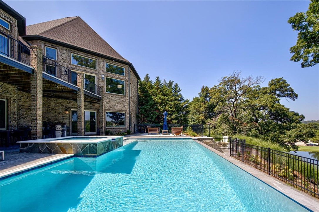 Pinnacle Golf & CC Rogers - Residential