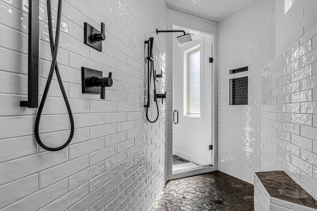 Pinnacle Golf & CC Rogers - Residential