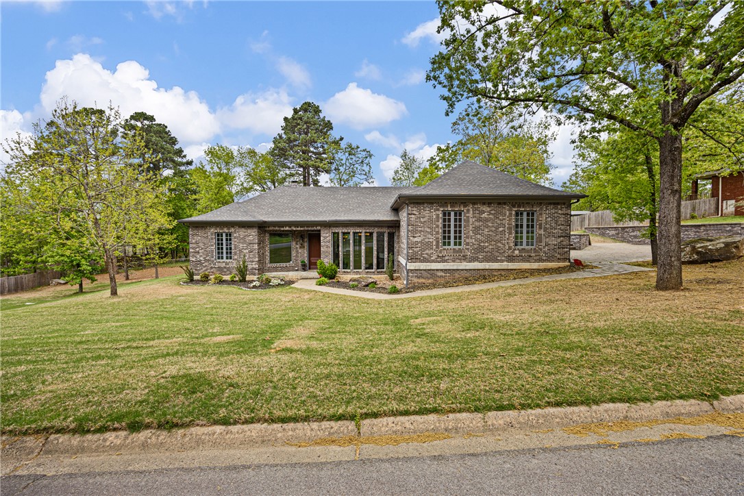 NORTHRIDGE PH III - Residential