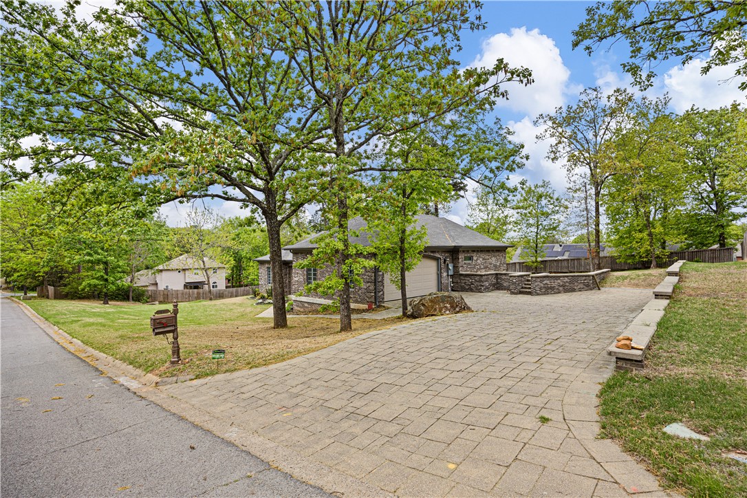 NORTHRIDGE PH III - Residential