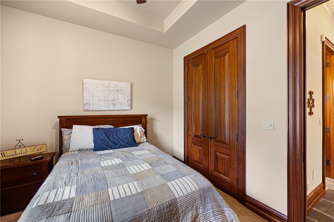 NORTHRIDGE PH III - Residential