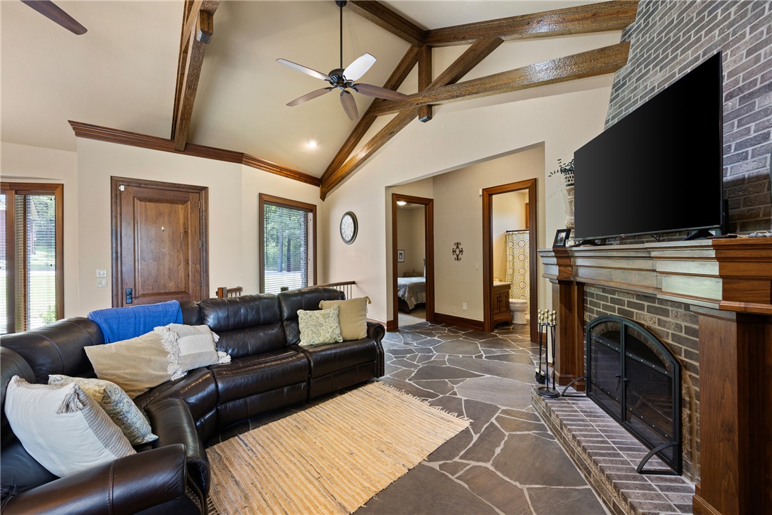 NORTHRIDGE PH III - Residential