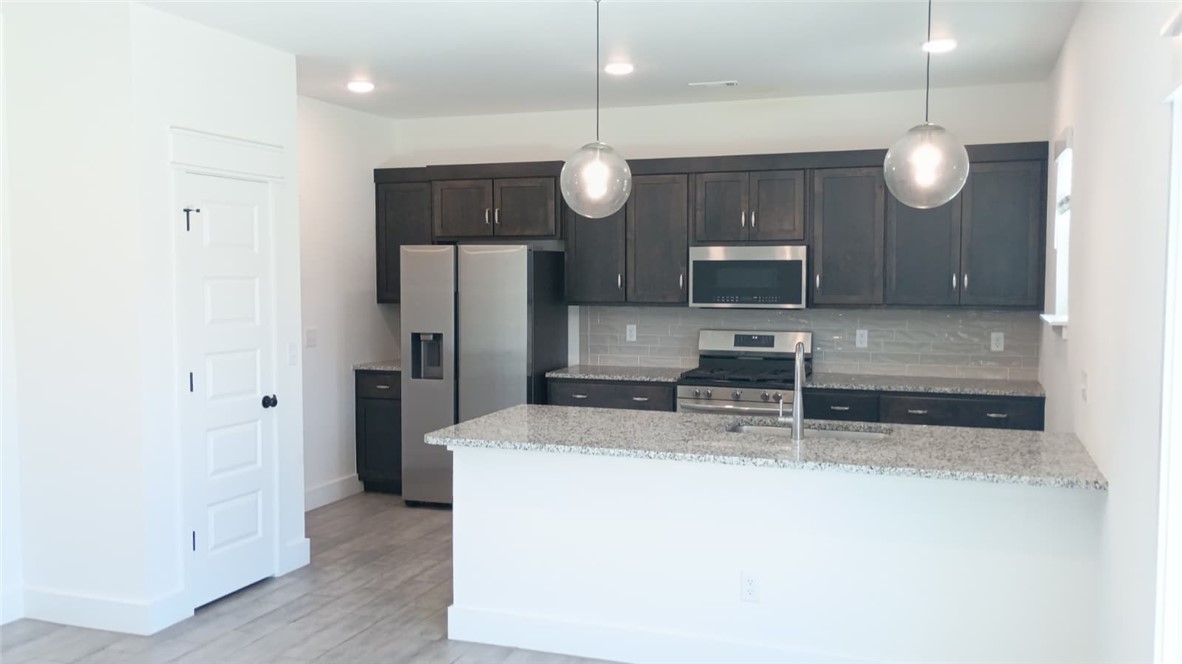 Prairie Brook - Residential Lease