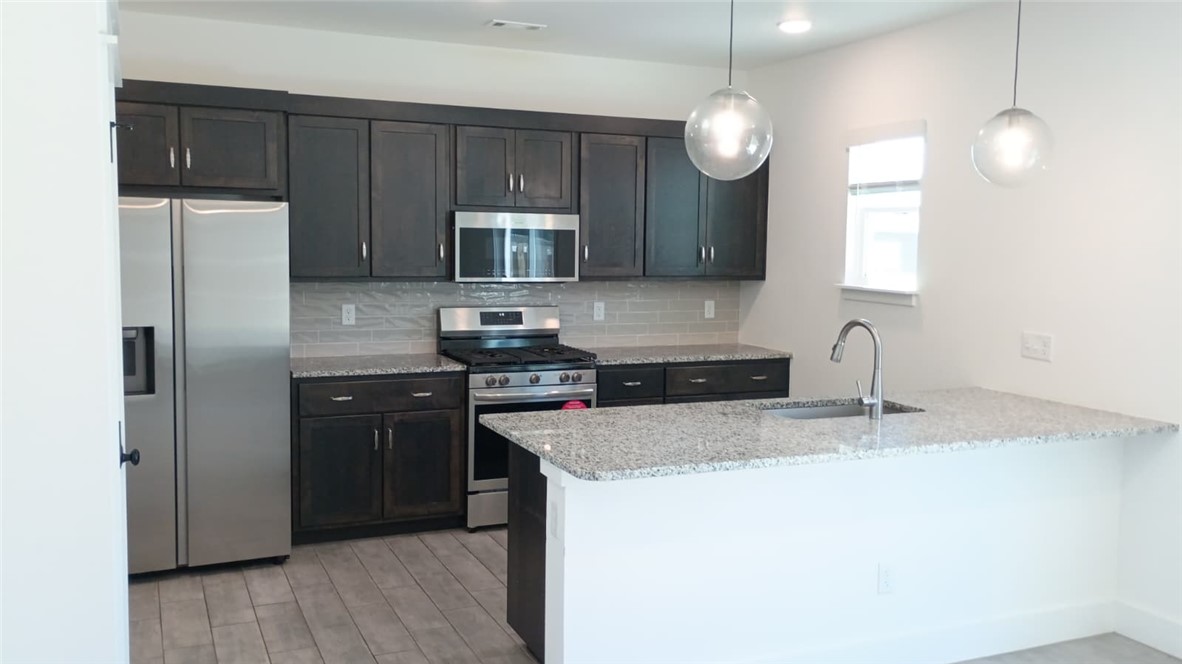 Prairie Brook - Residential Lease