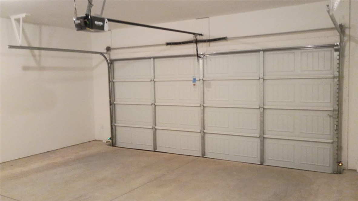 Prairie Brook - Residential Lease
