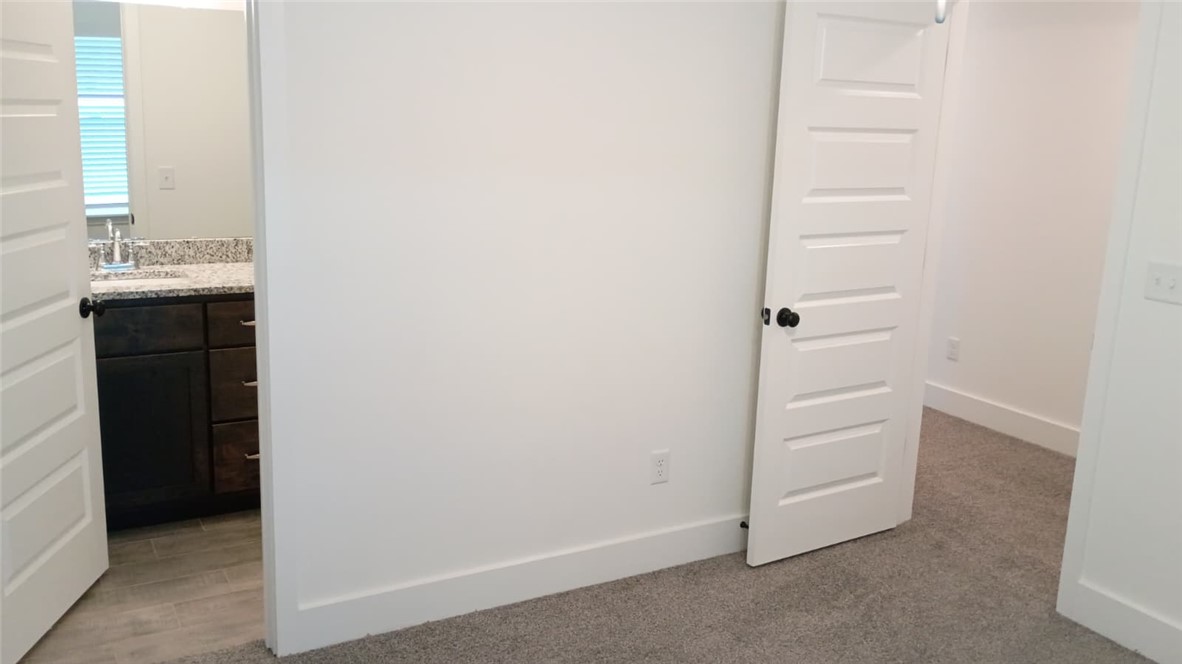 Prairie Brook - Residential Lease