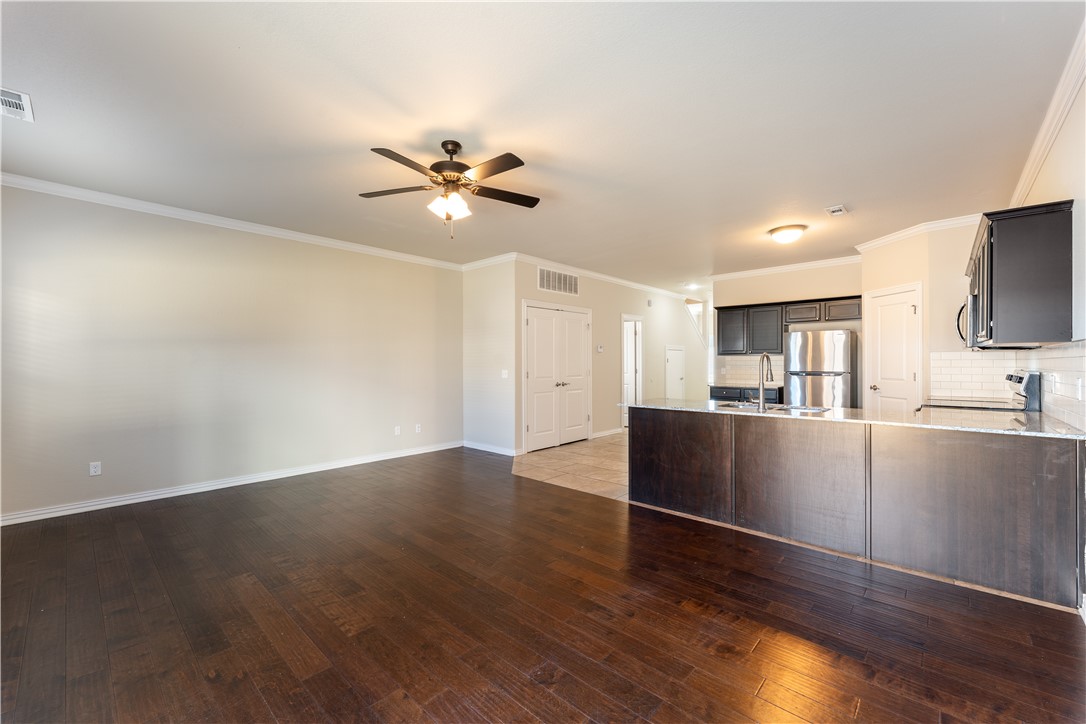 Shadowbrooke At The Peaks ll Hpr Rogers - Residential Income