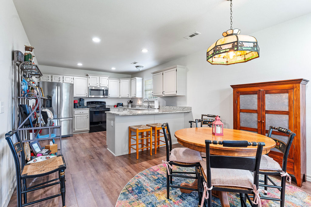 Bellview Residence Add Ph 1 Rogers - Residential