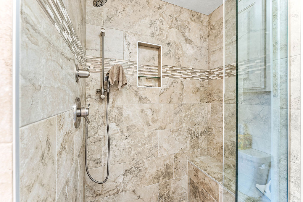 Bellview Residence Add Ph 1 Rogers - Residential