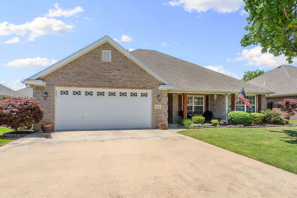 Bellview Residence Add Ph 1 Rogers - Residential