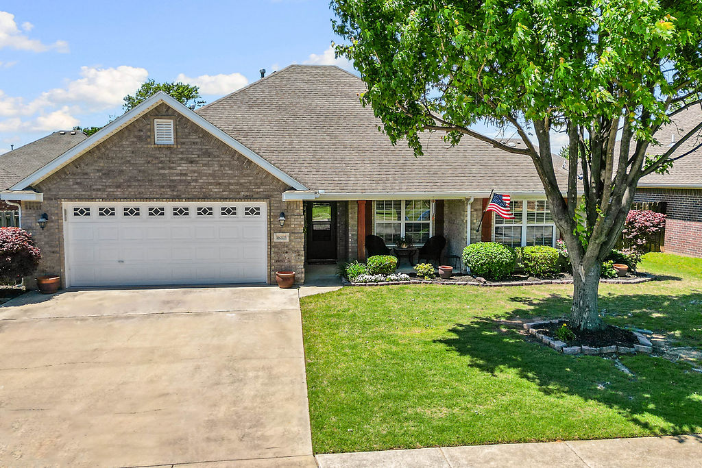 Bellview Residence Add Ph 1 Rogers - Residential
