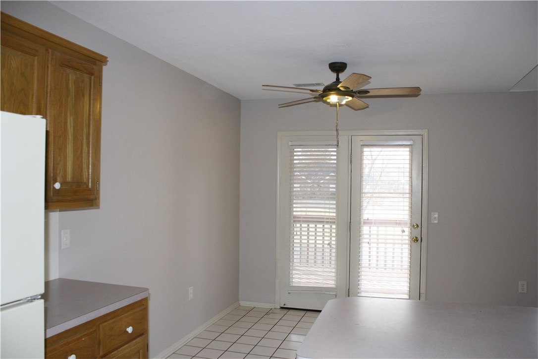 Chapman Hills Sub - Residential Lease