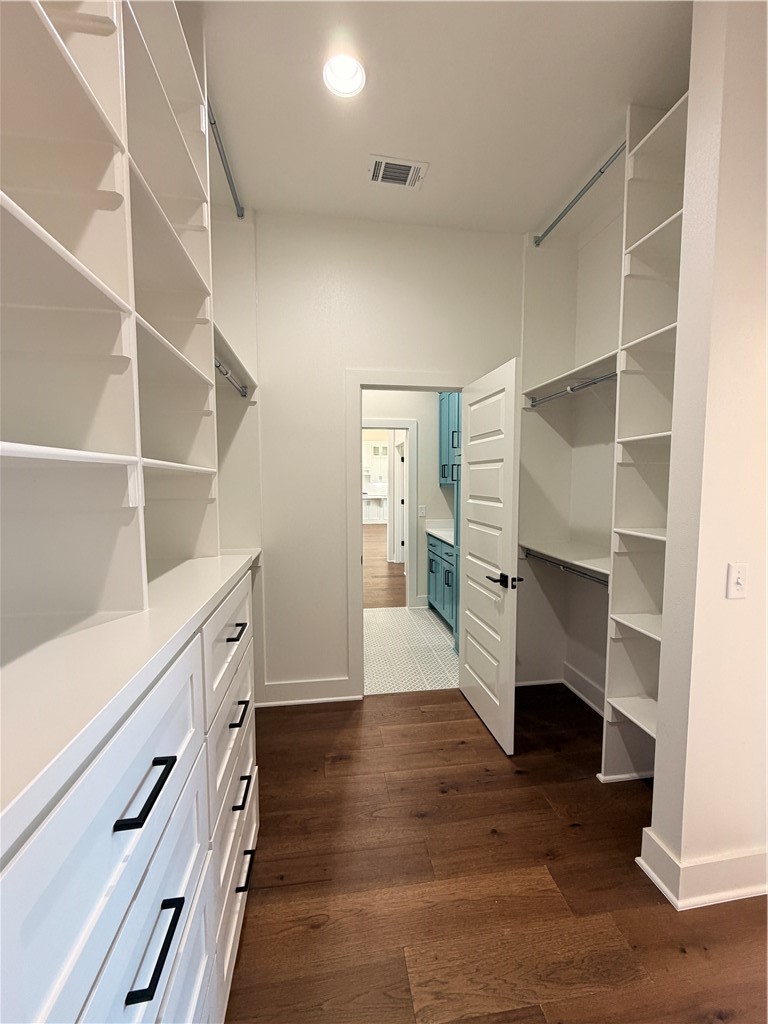 Crescent View - Residential