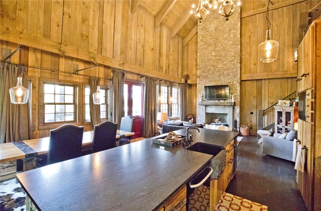 Rambo Riviera - Residential