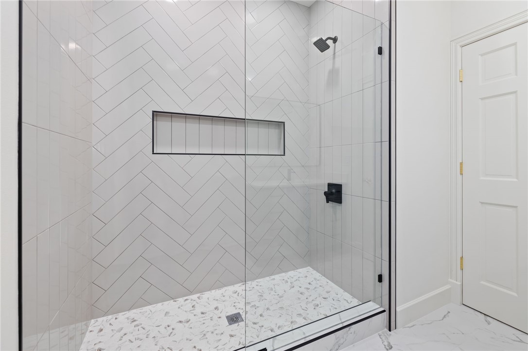 27-20-32-RURAL - Residential