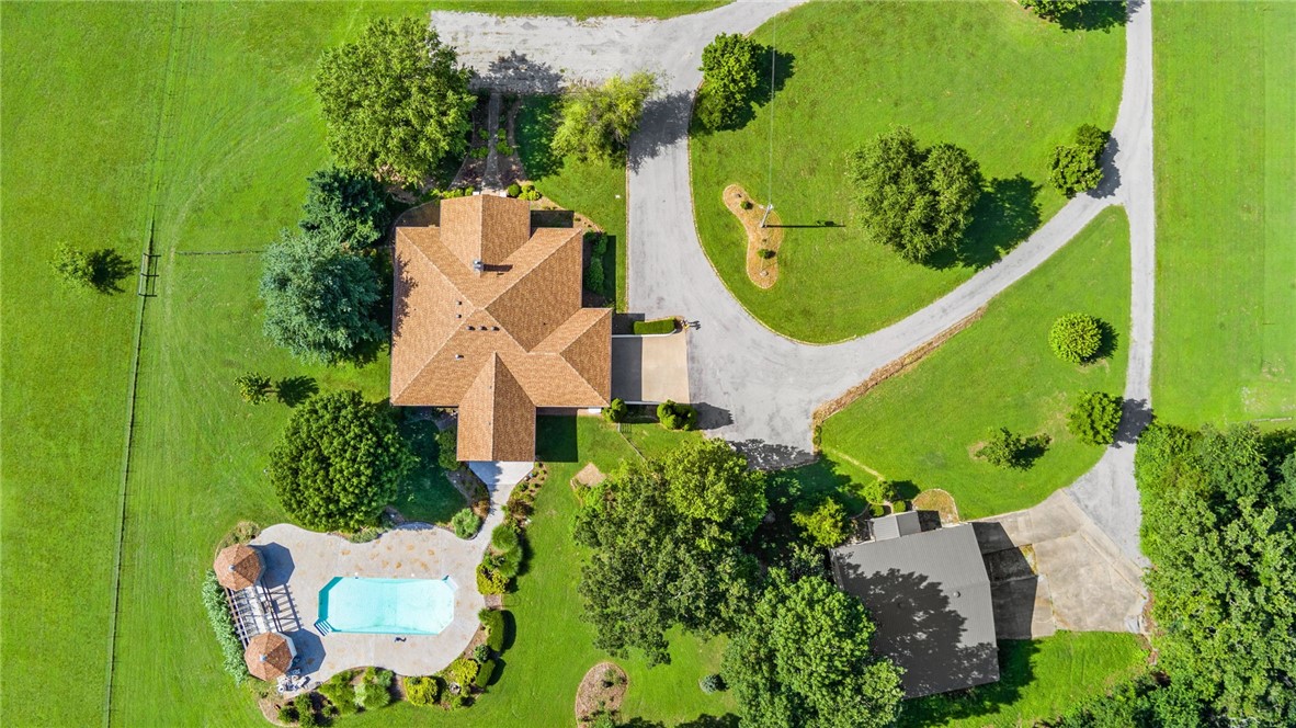 27-20-32-RURAL - Residential