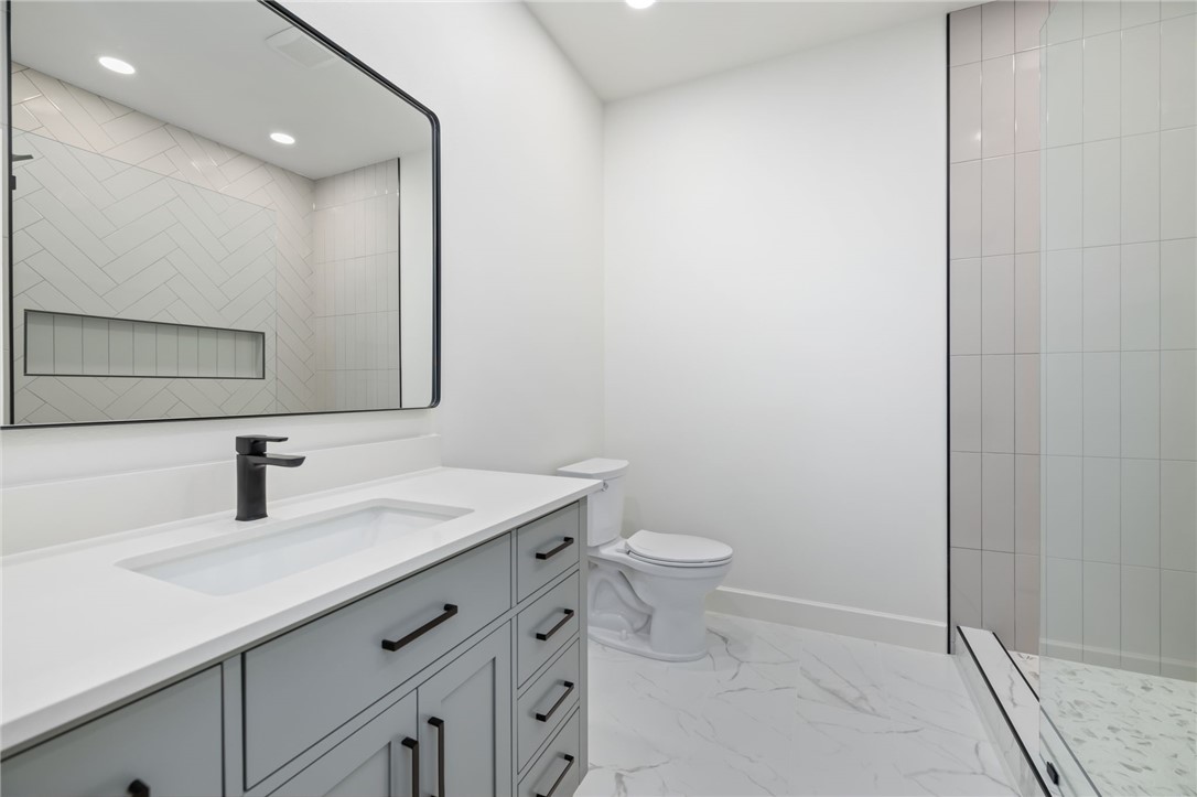 27-20-32-RURAL - Residential