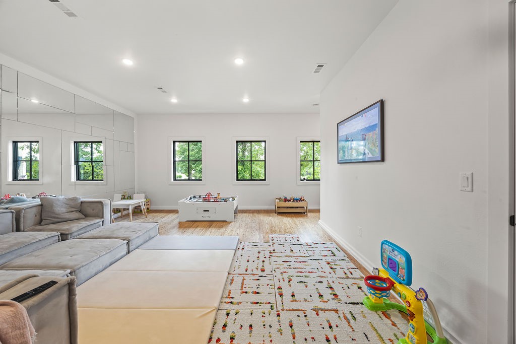 Copper Ridge Sub Little Flock - Residential