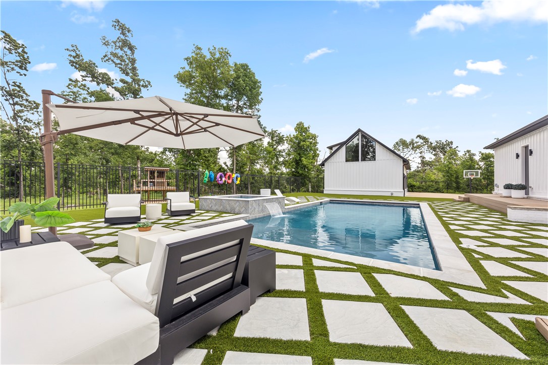 Copper Ridge Sub Little Flock - Residential