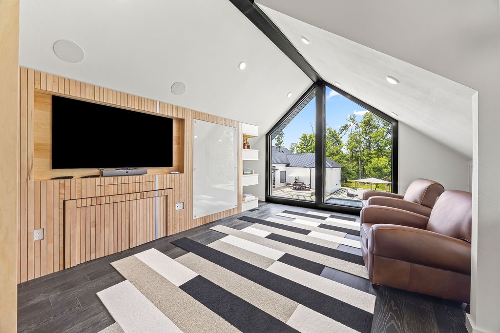 Copper Ridge Sub Little Flock - Residential