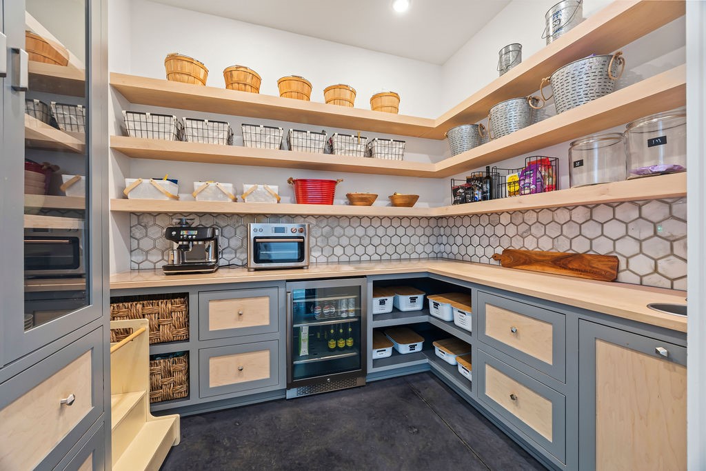 Copper Ridge Sub Little Flock - Residential