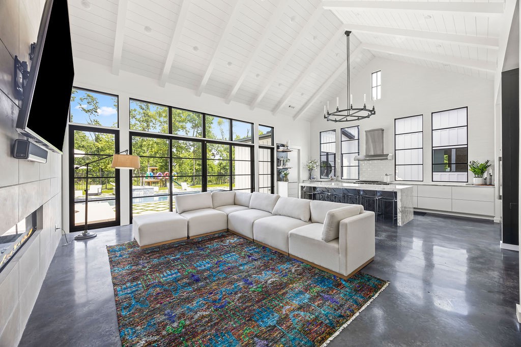 Copper Ridge Sub Little Flock - Residential