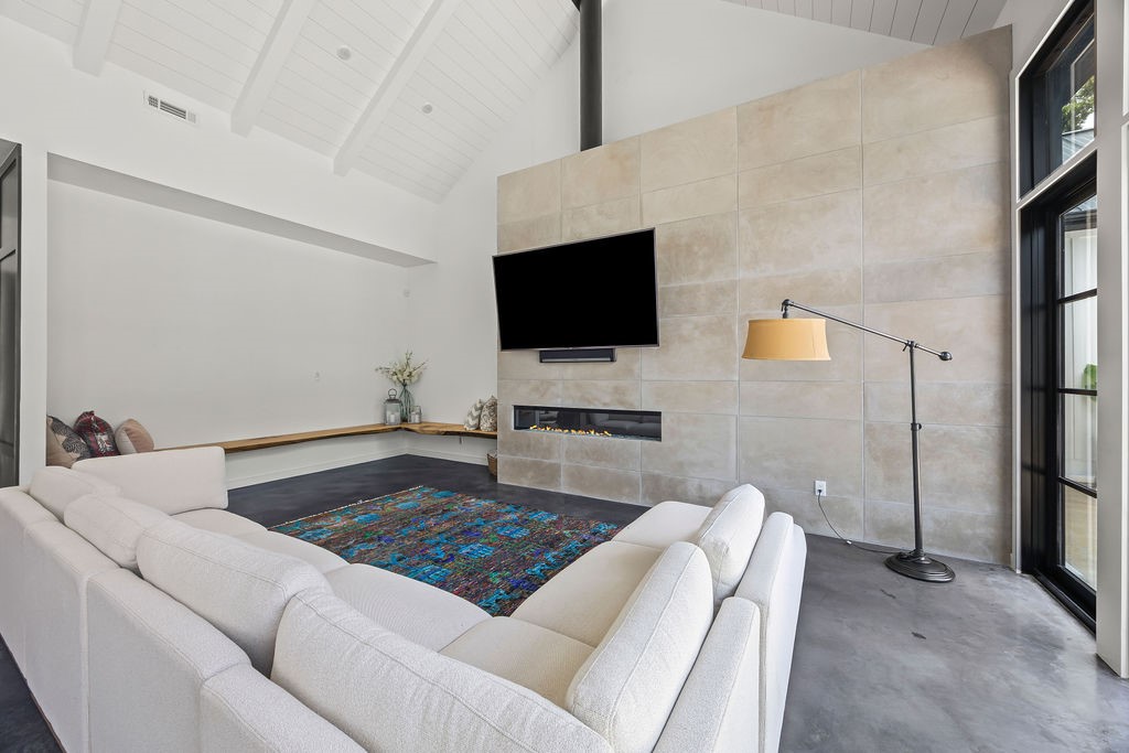 Copper Ridge Sub Little Flock - Residential