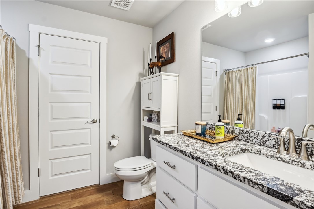 Rustic Flats Sub Gentry - Residential