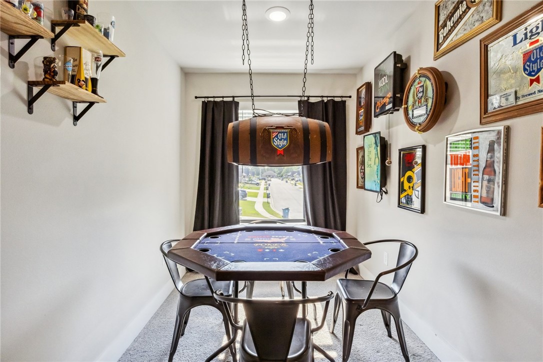 Rustic Flats Sub Gentry - Residential