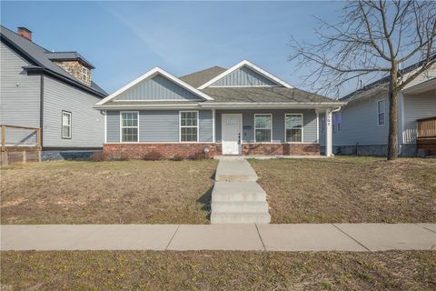 Photo of 2205 Virginia, Joplin, MO 64804 (MLS # 1336282)