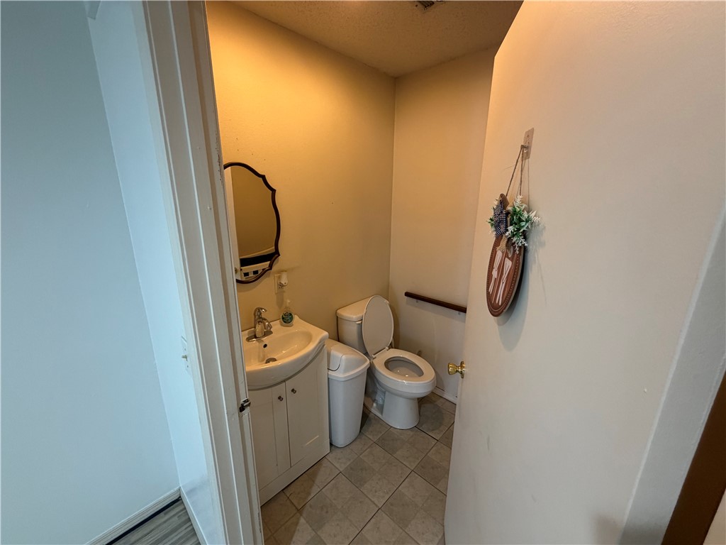 Colt Square - Commercial Lease